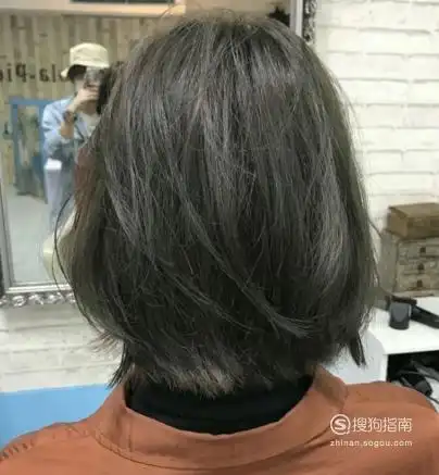 亚麻色系头发图片