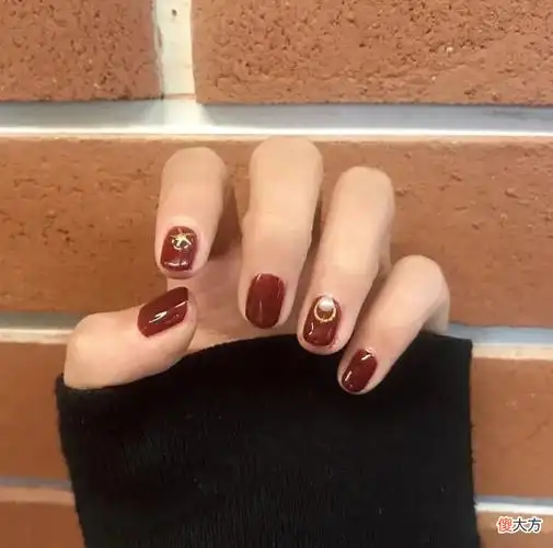 美甲款式大集合 美甲图片2020新款式 爆款带钻