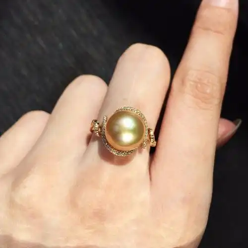 18k金镶天然南洋珍珠戒指