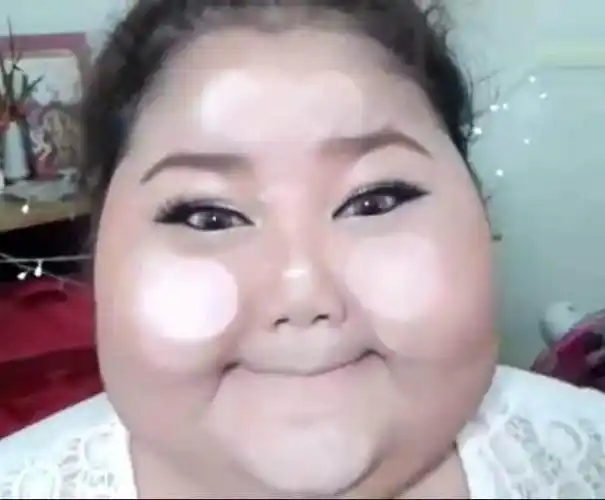 看完胖妹直播化妆前后的对比照才发现原来每个胖子都是潜力股