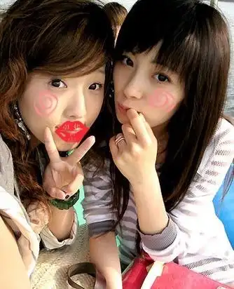 杨幂爱的二八定律#分享一组非主流合影小幂@杨幂