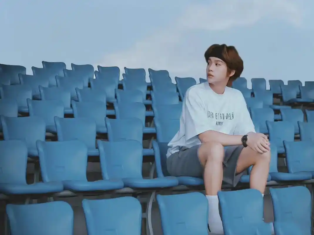 这几张照片太帅了#余景天 #宝藏男孩 #向全世界安利 #神仙 - 抖音