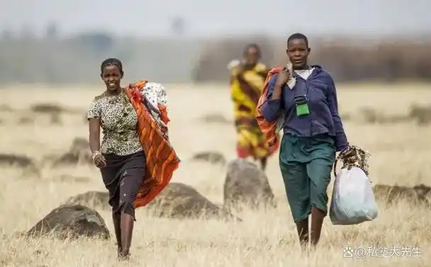 肯尼亚人很少外出就餐,认为饭店消费昂贵,即便是最基础的快餐也需四五