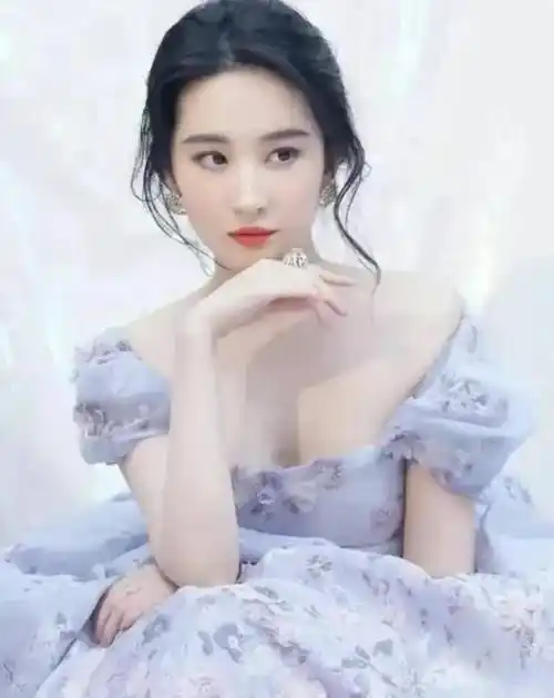 刘亦菲豁出去了!