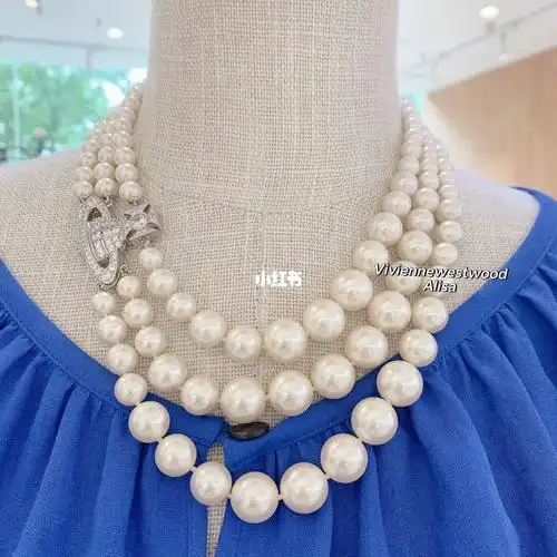 viviennewestwood不规则三层珍珠项链78