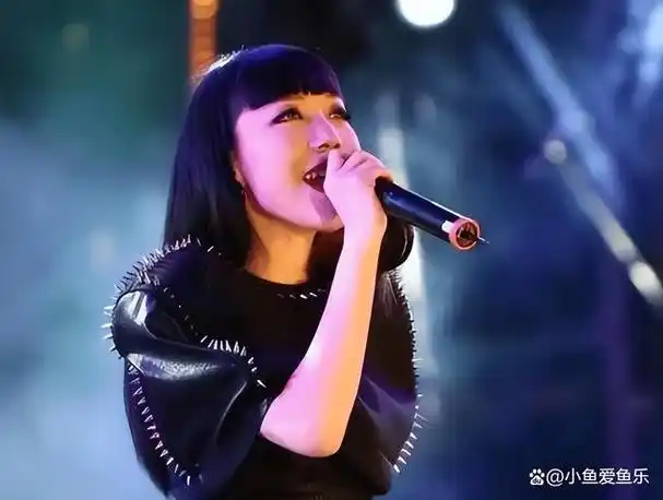 吴莫愁投身慈善因照料患病母亲退出娱乐圈现在复出后怎么样了