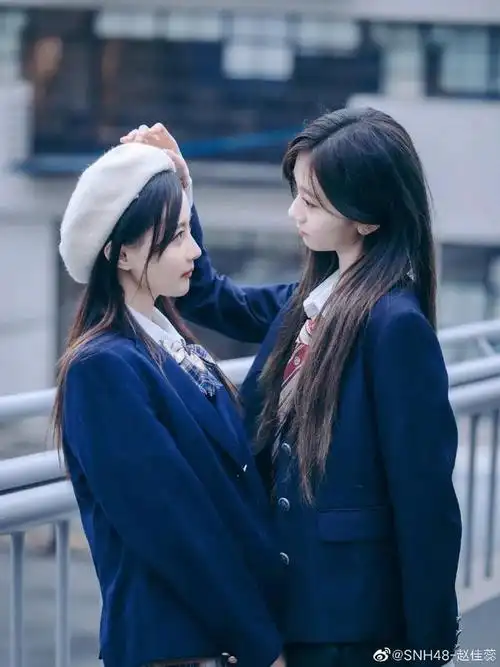 snh48邵雪聪一起留下珍贵的记忆78抽空约上好姐妹拍一组闺蜜写真吧