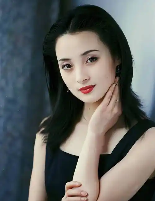 蒋勤勤:我这辈子最正确的决定,就是在43岁高龄为大丈夫生儿子_表演