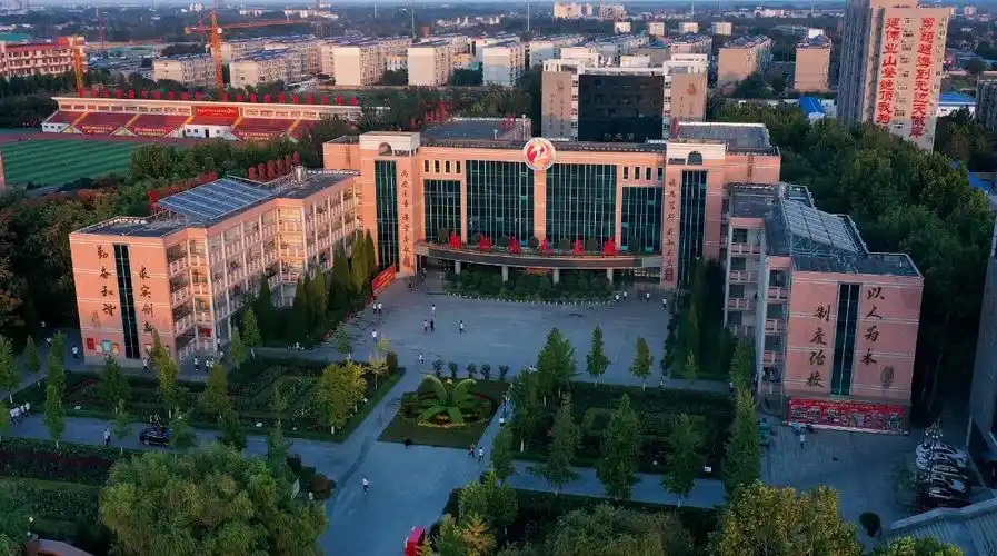 衡水二中开放日活动流程_h5页面制作工具_人人秀h5_rrx.cn