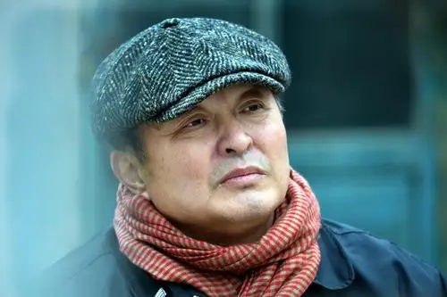 杨亚洲新剧经山海杀青央视大幕开启揭幕拍摄之旅