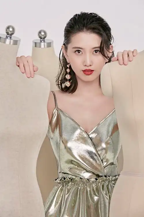 《时尚芭莎》 x chictopia x 刘清扬|摄影|时尚|未韦 - 原创作品