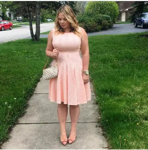 这个150斤胖女人穿衣太好看了吧秒杀所有瘦女人