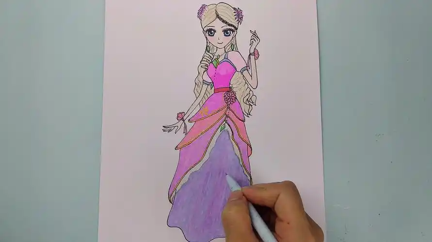 手绘精灵梦叶罗丽迷你可爱的灵公主简笔画