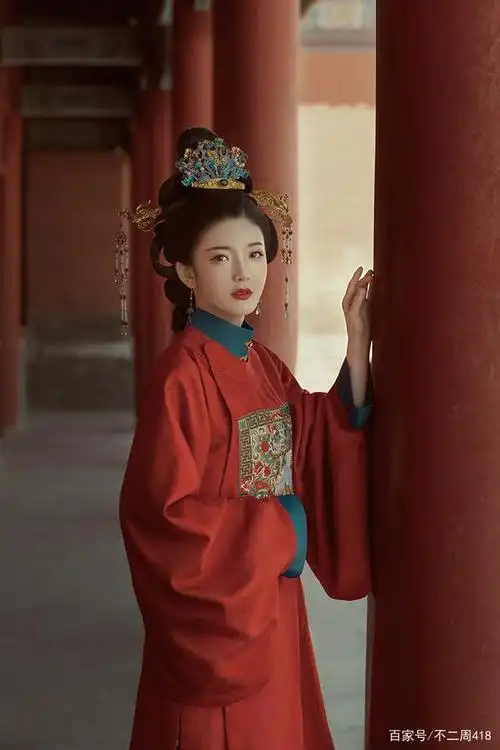 长安千堆雪(宫装美人)