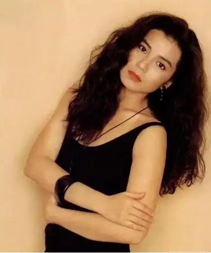 90年代港星发型盘点如今依旧时髦看朱茵袁咏仪就知道有多美