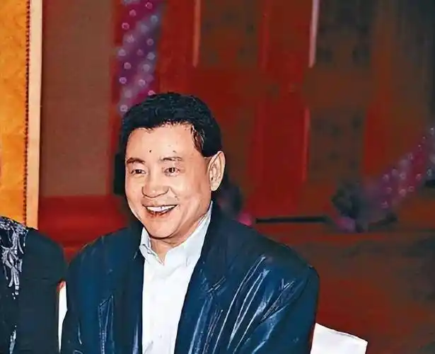 14年后,再看罗晋与蔡少芬各自的境遇,才明白结婚是最好的选择_母亲