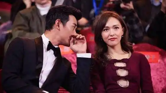 罗晋和唐嫣是在2018年结婚的,2022年传出怀孕的消息后,在2022年11月份