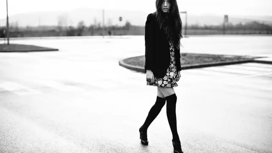 欧美美女黑白写真欧美范儿美女写真