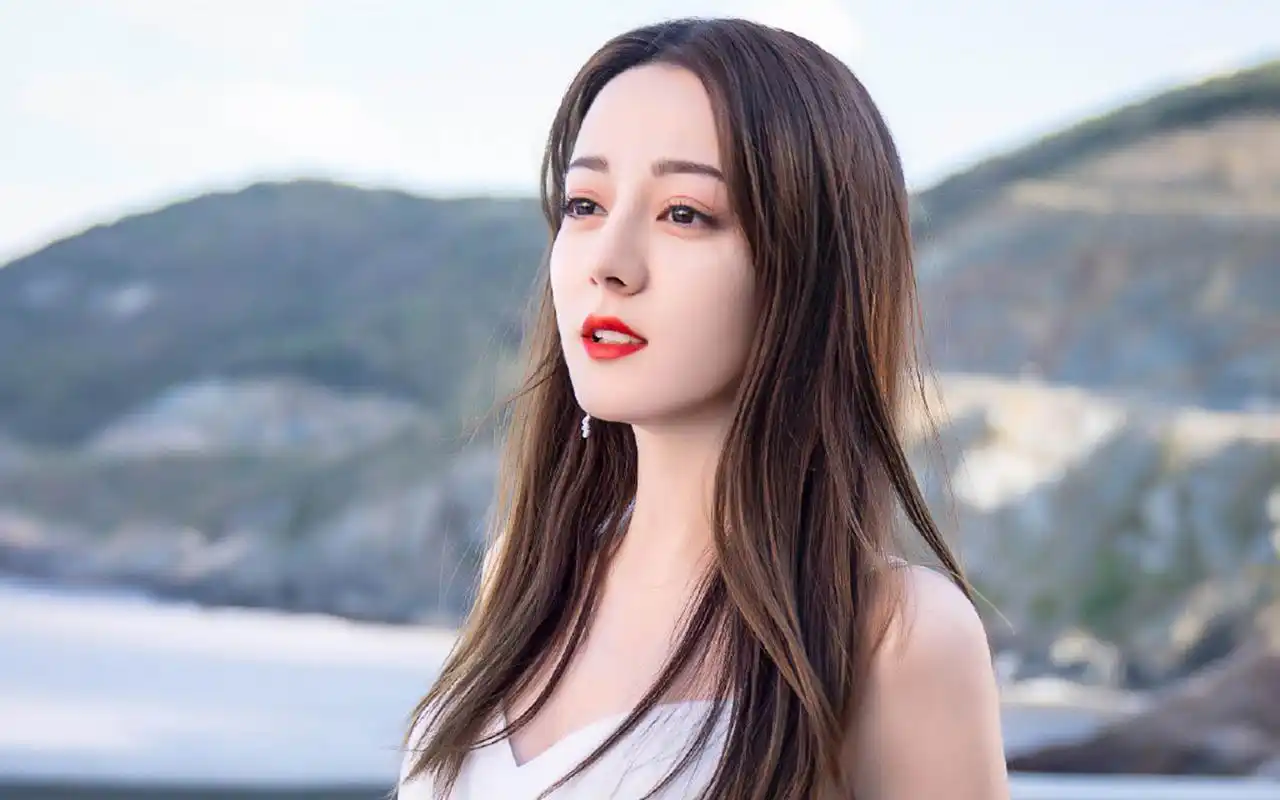 首页 桌面壁纸 大陆影视 迪丽热巴《幸福触手可及》剧照图片壁纸 上一