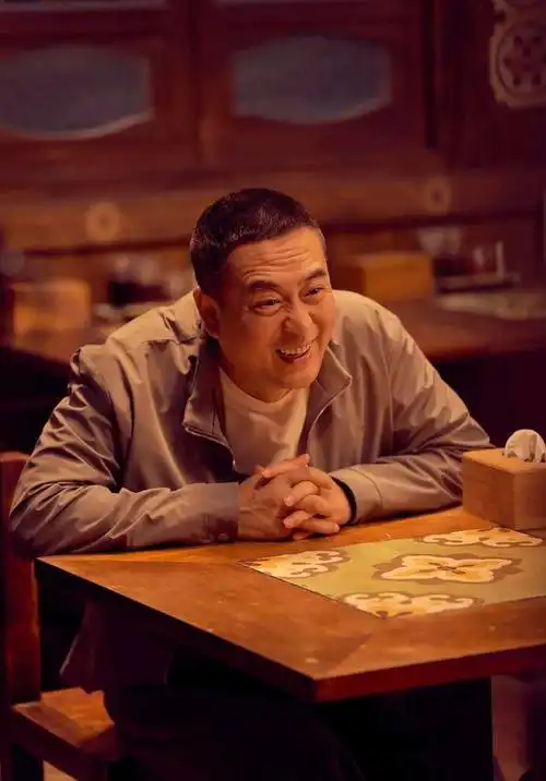 这是2021年张嘉译主演的电视剧《对你的爱很美》中的一句台词!