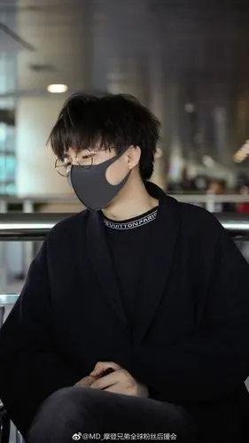 摩登兄弟刘宇宁 宁哥 租界少年热血舞团 卫乘风 抖音男神 yy直播间号