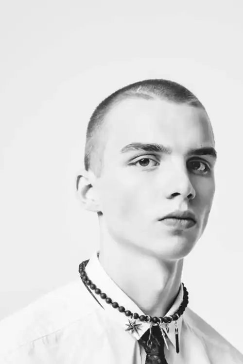 本季最红男模 寸头少年 ernest klimko