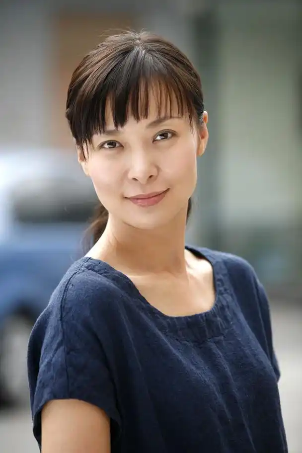 未参加长征的上将:曾任军事学院政委,次子是少将,孙女家喻户晓