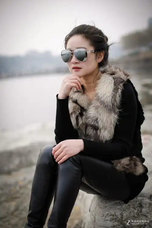 工作闲余帮媳妇拍点生活照