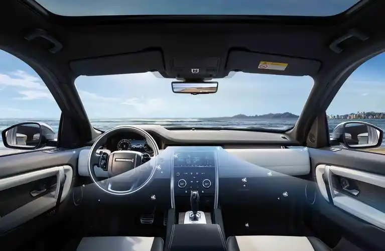 全新路虎发现运动版内饰