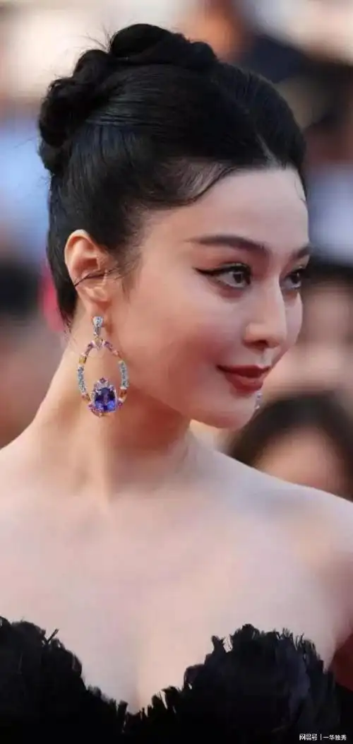 以16套礼服风光戛纳的范冰冰能在国内复出吗|巩俐|张雨绮|女明星_网易
