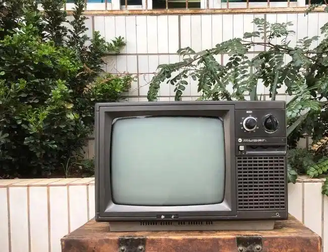 能播放的老式黑白电视机橱窗装饰摆设道具古董怀旧老物件80后真机轻奢