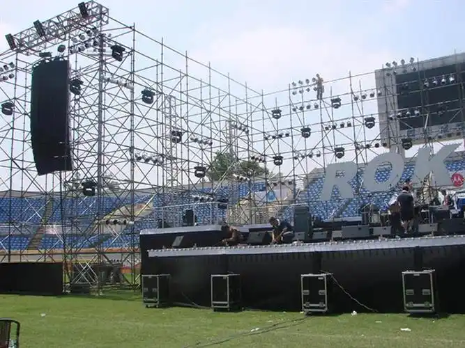 供应灯光音响设备租赁南宁灯光音响策划舞台桁架租赁