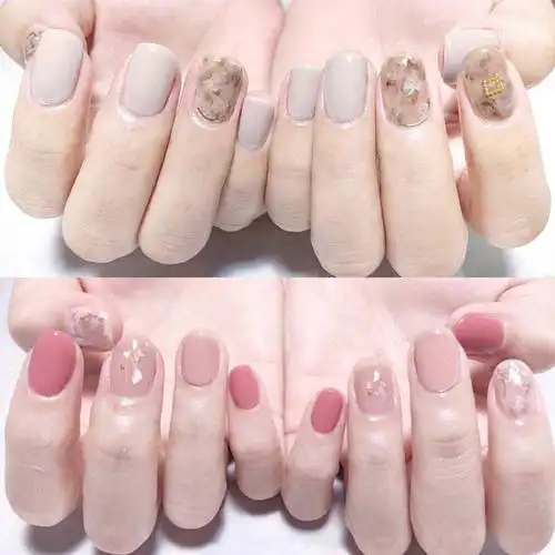 适合秋冬的莫兰迪色美甲 温柔又显白.