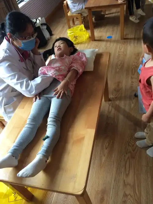 小一班一年一度体检