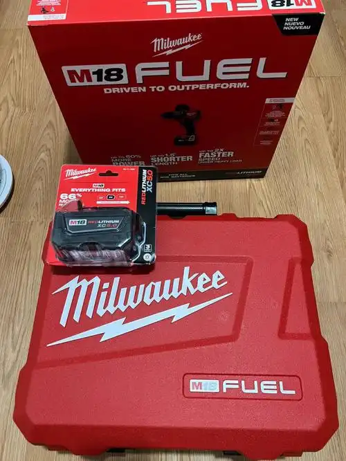 米沃奇milwaukeehammerdrilldriver