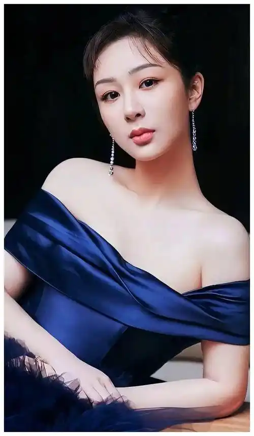 杨紫:清新形象,阳光性格,娱乐圈新生代明星._观众_角色_偶像