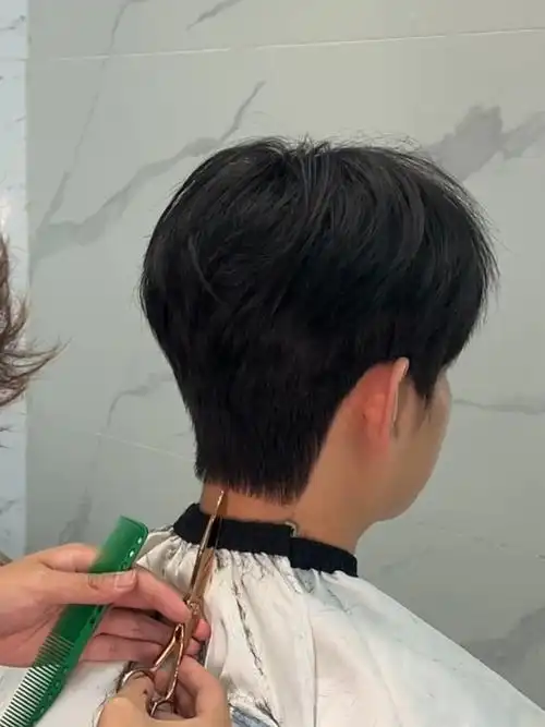 男生发型  #微分碎盖  #广州男士发型设计肖枫  #男生烫发  #显白的