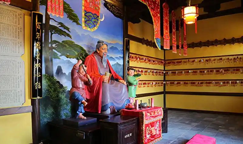 月老祠 做一群善男信女,祈一段美满姻缘