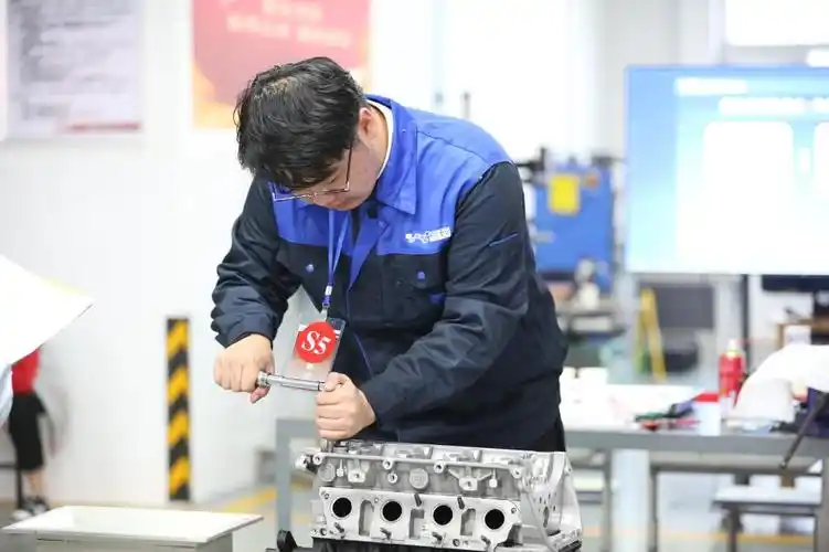 汽车学院喜获山东省技能兴鲁职业技能大赛汽车技术项目一等奖