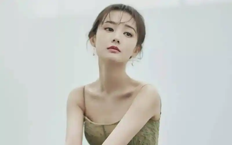 李一桐是赵丽颖的替身吗?两个人是什么关系?_表演_演艺圈_演技