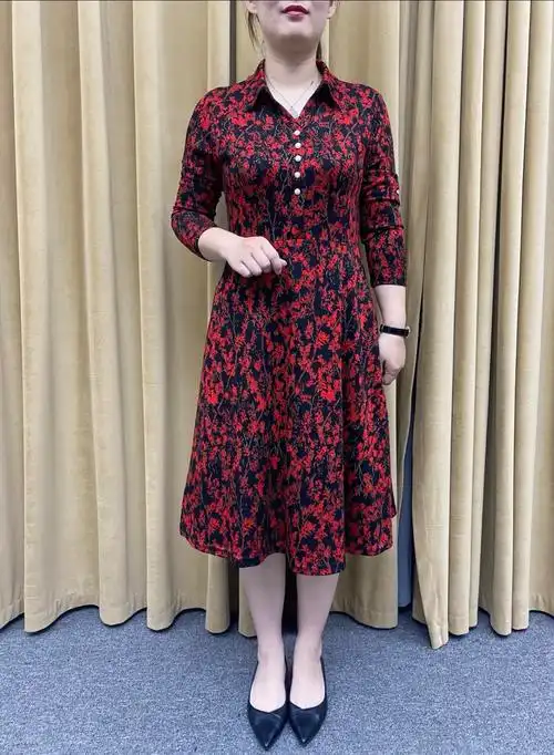 2021春秋新款中袖连衣裙女中中老年妈妈装修修身中老年女装