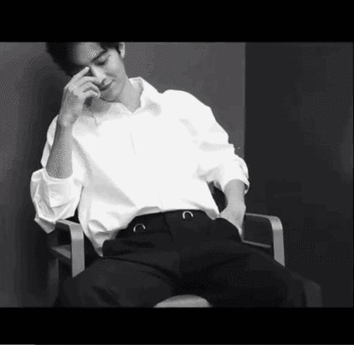 纯粹站在女生的角度看,嫁给肖战有什么好处(天黑了可以带上百威做梦了