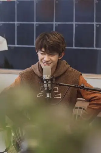 笑起来的易烊千玺 - 堆糖,美图壁纸兴趣社区