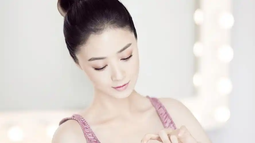 美女明星蒋欣桌面壁纸 第4张 1920x1080 高清壁纸图片 (天堂图片网)