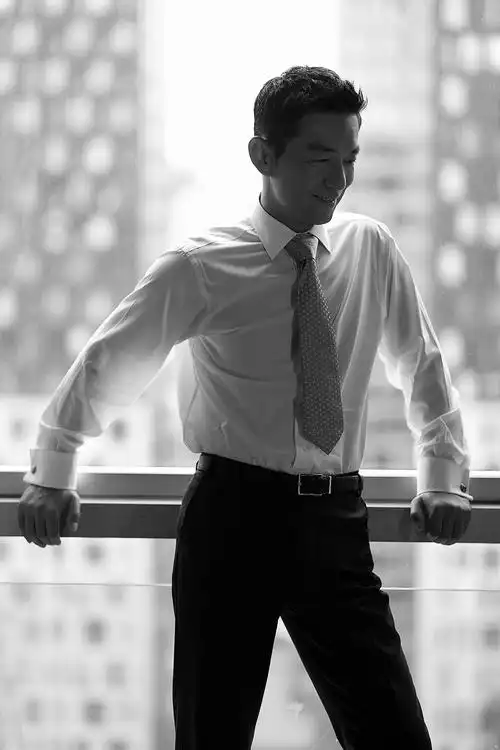 邢佳栋新剧再塑军魂这部剧和士兵突击一样拼