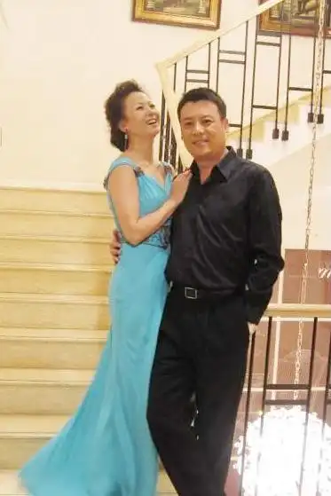 年龄最小的视后赵越嫁给离过婚的著名演员丈夫幸福吗