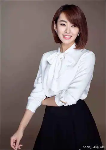 周瑜在五分钟内就把资深律师给吸引住了,还透露曾经