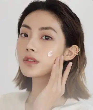 冬季皮肤也能不干燥,只要坚持这四个方法,可让肌肤依旧水嫩光滑