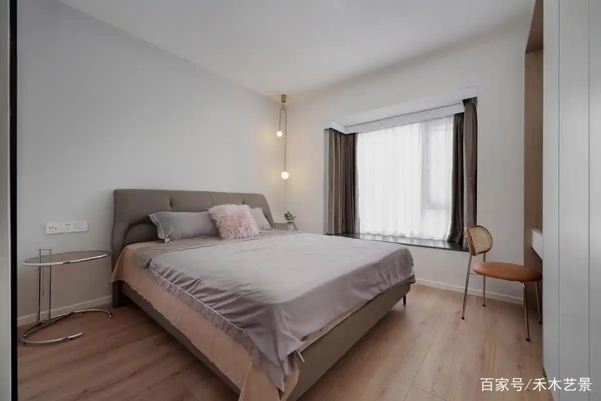 三室一厅现代简约风装修,这房子越看越上头!