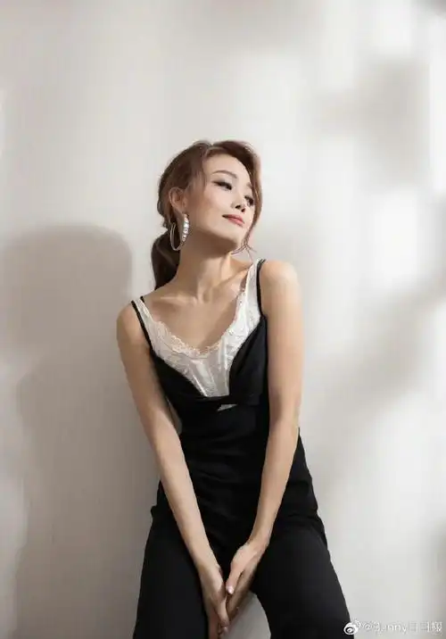 容祖儿献唱张天爱盛一伦新剧主题曲#俊男靓女的唯美爱情与容祖儿温柔